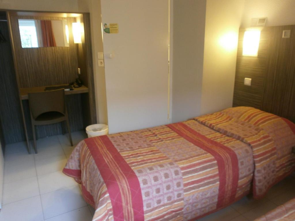 Fasthotel Toulon Cuers Ngoại thất bức ảnh