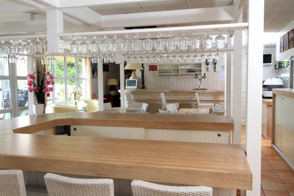 Fasthotel Toulon Cuers Ngoại thất bức ảnh